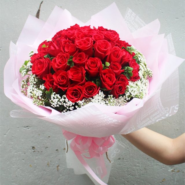 ý nghĩa 33 bông hoa hồng trong tình yêu