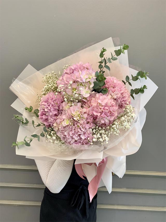 Hoa tặng kỷ niệm ngày cưới - hoa cẩm tú cầu